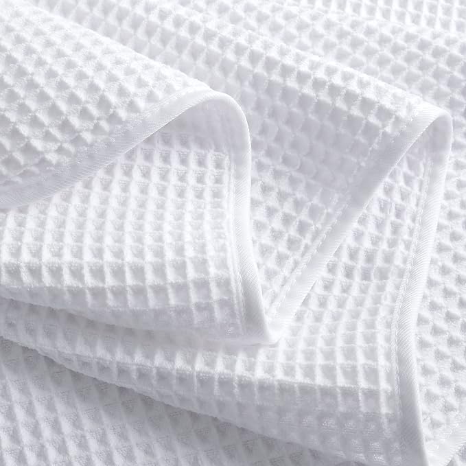 POLYTE Microfiber Oversize Quick Dry Lint Free Bath Towel, 60 x 30 in, 4 Pack - Image 4