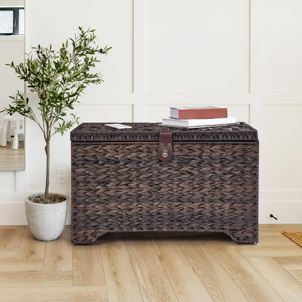 165L Handwoven Wicker Storage Basket with Lid, Large Storage Trunk