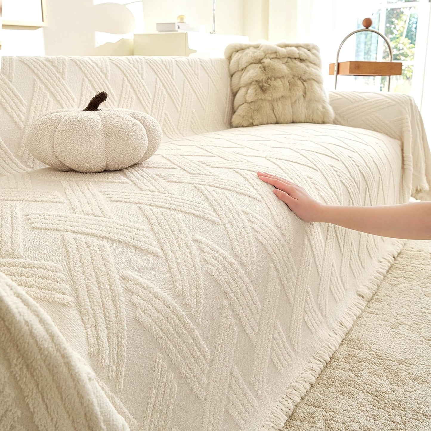 Couch Covers for Dogs, Sofa Covers for 2 Cushion Couch, Plush Couch Blanket Cover Sectional Washable, Sofa Slipcover Protector, Slip Covers for Sofas High Weight Warm, Chevron Cream, 71" ×102"