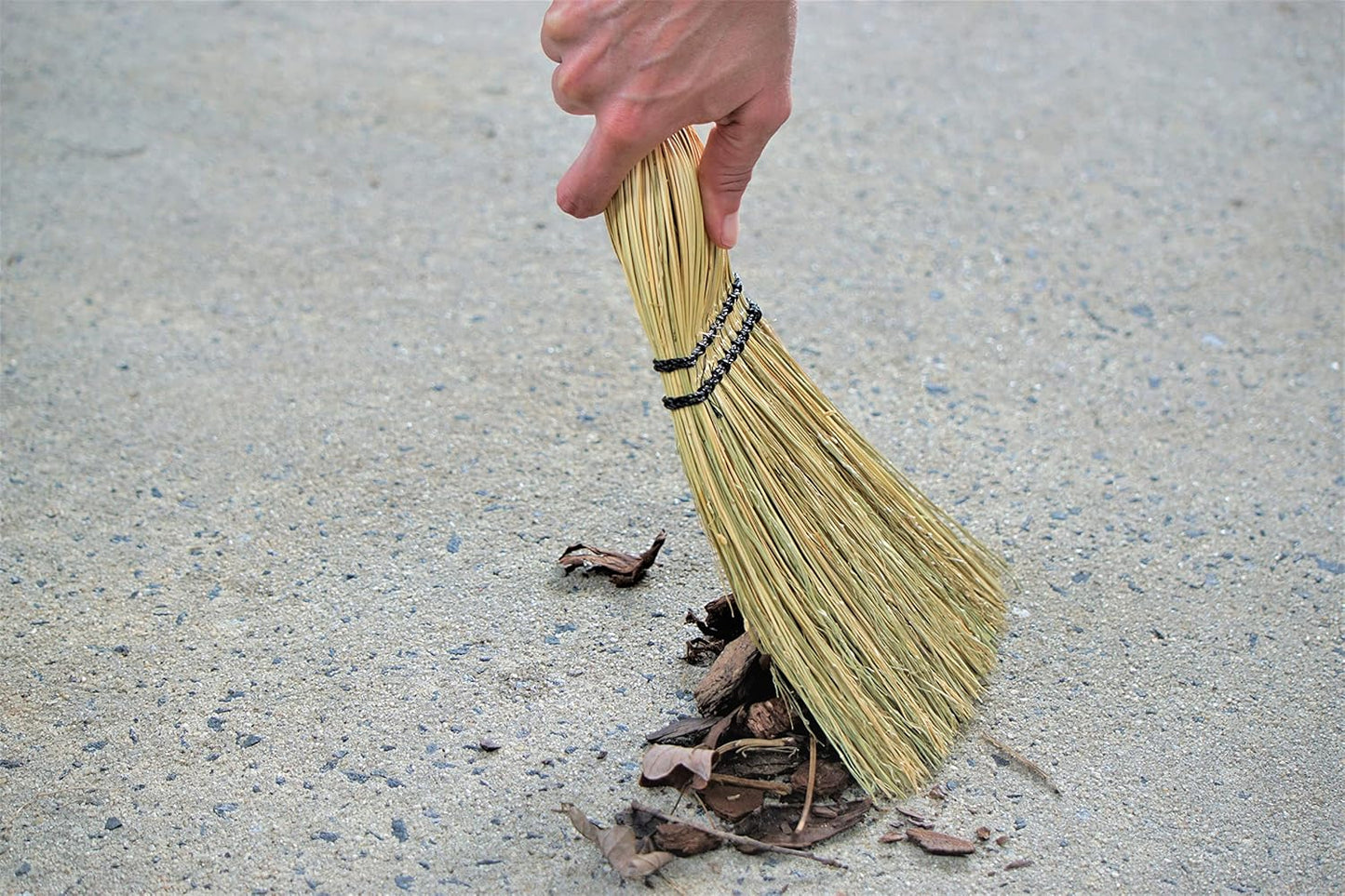 Rubbermaid Commercial 12 Inch Corn Whisk Broom, Yellow, Flagged Natural Bristles for Multi-Surface Sweeping, Remove Dirt and Debris from Porches/Floors Decks/Driveways/Sidewalks