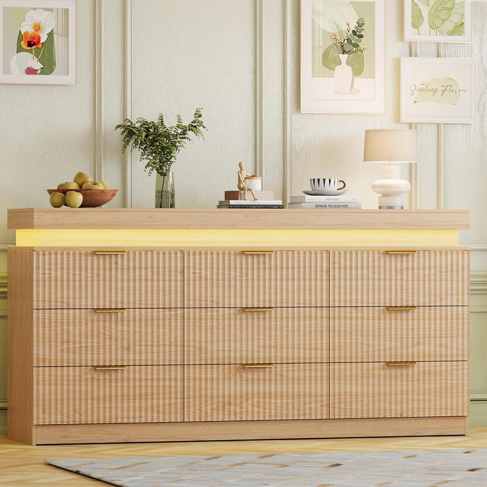 Fluted 9 Drawer Dresser LED Lights & Charging Station, Natural Oak