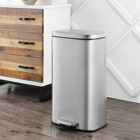 happimess HPM1011A Curtis 8-Gallon Step-Open Trash Can - Image 2