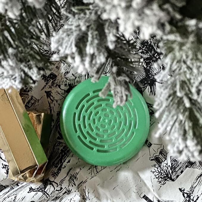 Citrus Magic Holiday Odor Absorbing Solid Air Freshener, Winter Wonder Green - Image 4