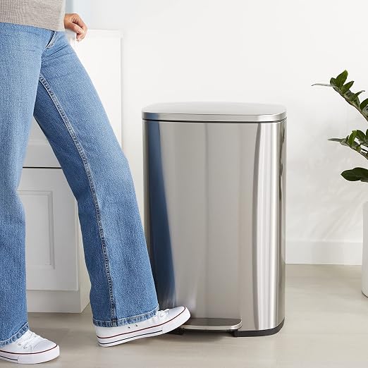 Amazon Basics Smudge Resistant Rectangular Trash Can - Image 6