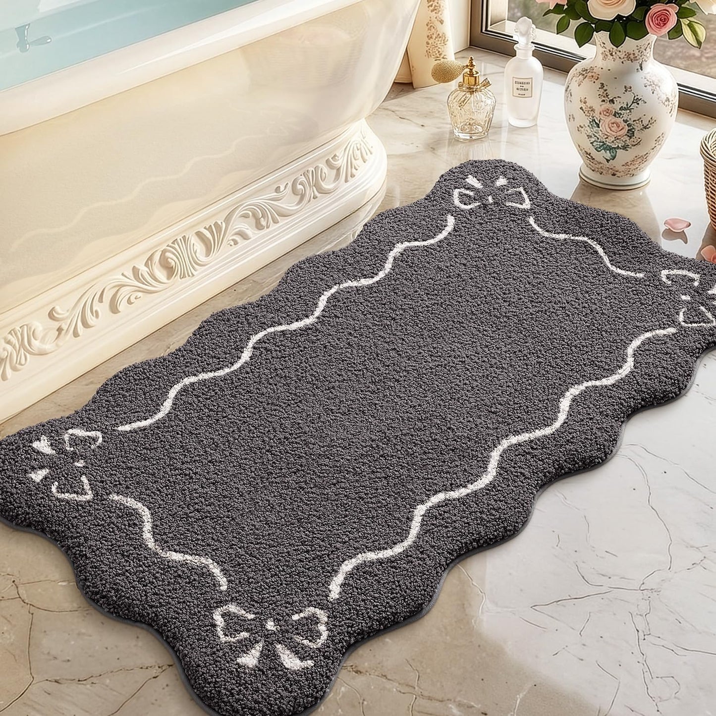 LUMI Scalloped Bathroom Rug, Cute Plush Microfiber Bath Mat, Super Absorbent & Quick Dry Shower Mat, Machine Washable Floor Carpet for Tub, Dark Grey, 24"x36"