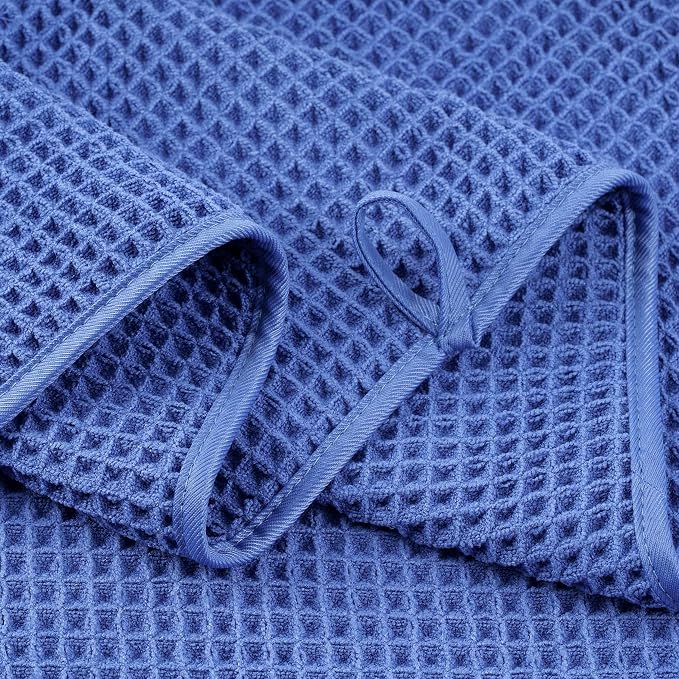 POLYTE Microfiber Oversize Quick Dry Lint Free Bath Towel, 60 x 30 in, 4 Pack - Image 3
