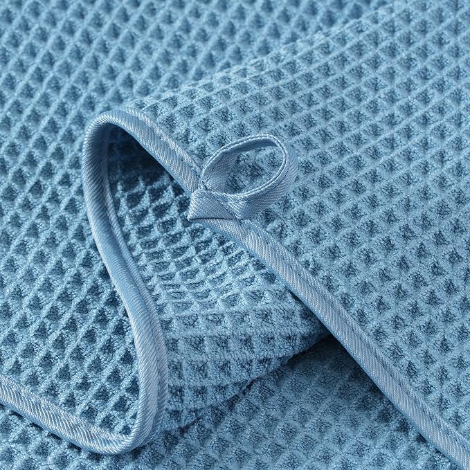 Microfiber Waffle Face Towels, 2 Pieces, Fast Drying, Lint Free - Image 3