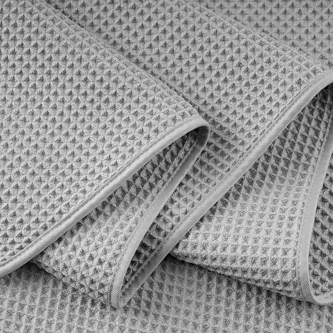 POLYTE Microfiber Oversize Quick Dry Lint Free Bath Towel, 60 x 30 in, 4 Pack - Image 4